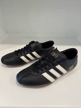 Adidas Black Tokyo Sneakers Size US 7
